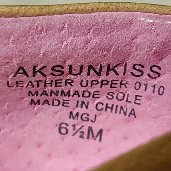 Anne Klein Sunkiss Tan Suede Peep Toe Wedges - Picture 5 of 5